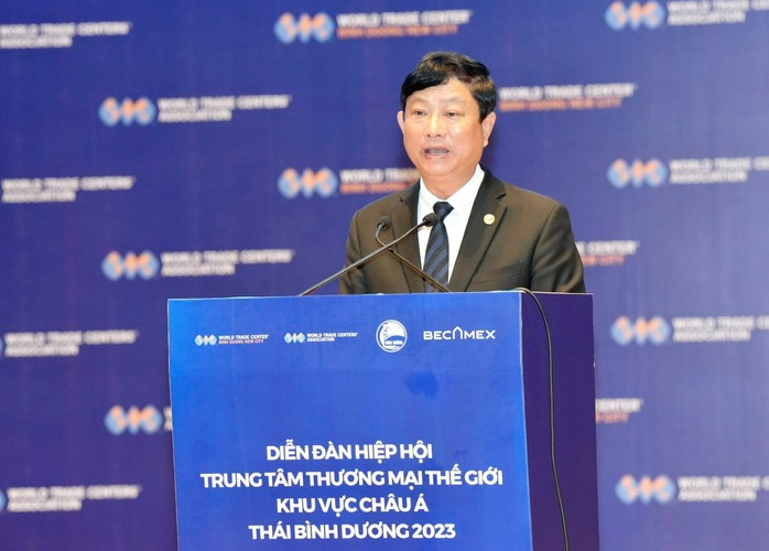 Chủ tịch UBND tỉnh Bình Dương nói về kế hoạch quan trọng năm 2024
- Ảnh 1. Chủ tịch UBND tỉnh Bình Dương nói về kế hoạch quan trọng năm 2024
- Ảnh 1.