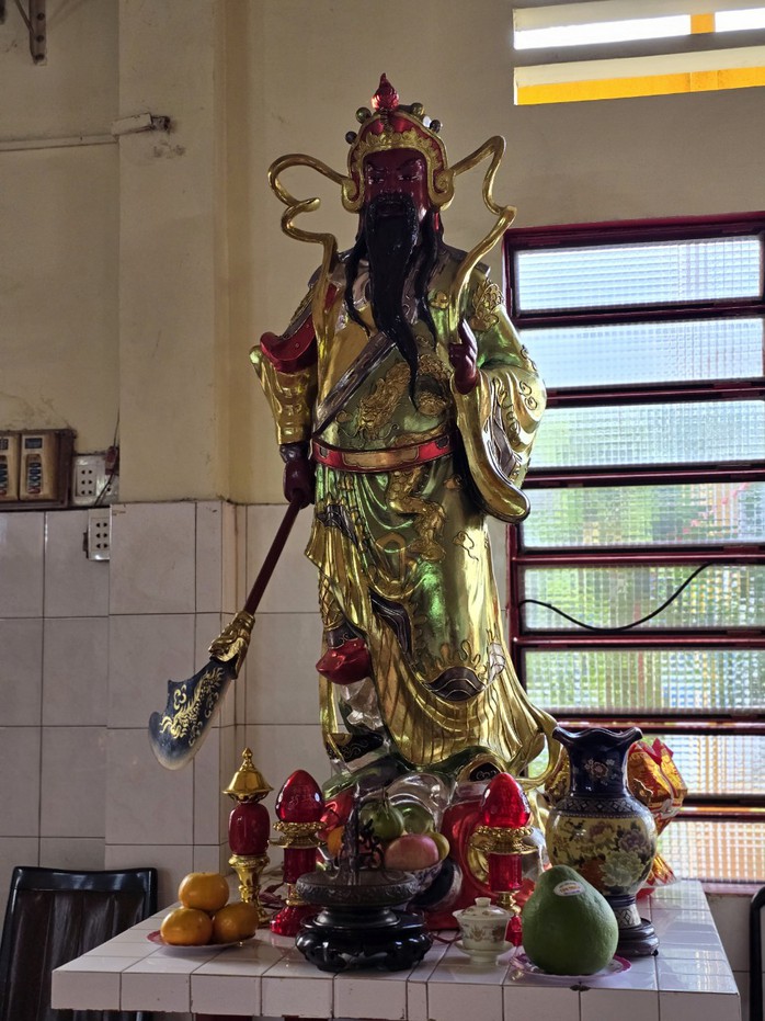 Ngôi chùa 50 năm tọa lạc trên tầng 4 chung cư ở TP HCM- Ảnh 11. Ngôi chùa 50 năm tọa lạc trên tầng 4 chung cư ở TP HCM- Ảnh 11.