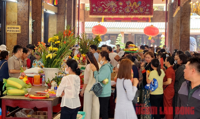 Bất ngờ với lượng khách đến An Giang du xuân- Ảnh 6. Bất ngờ với lượng khách đến An Giang du xuân- Ảnh 6.