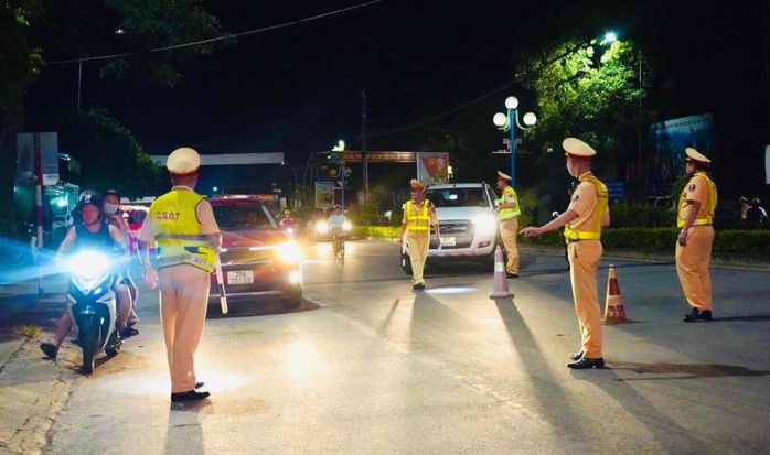 Phát hiện 439 lượt phương tiện vi phạm tốc độ những ngày nghỉ Tết- Ảnh 1. Phát hiện 439 lượt phương tiện vi phạm tốc độ những ngày nghỉ Tết- Ảnh 1.