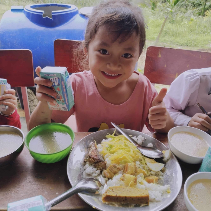 Nguyễn Bình Nam – người đem nụ cười lên núi!- Ảnh 17. Nguyễn Bình Nam – người đem nụ cười lên núi!- Ảnh 17.