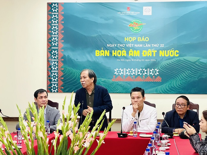 Ngày thơ Việt Nam 22 - "Bản hòa âm đất nước" tôn vinh tinh thần đại đoàn kết dân tộc- Ảnh 1.