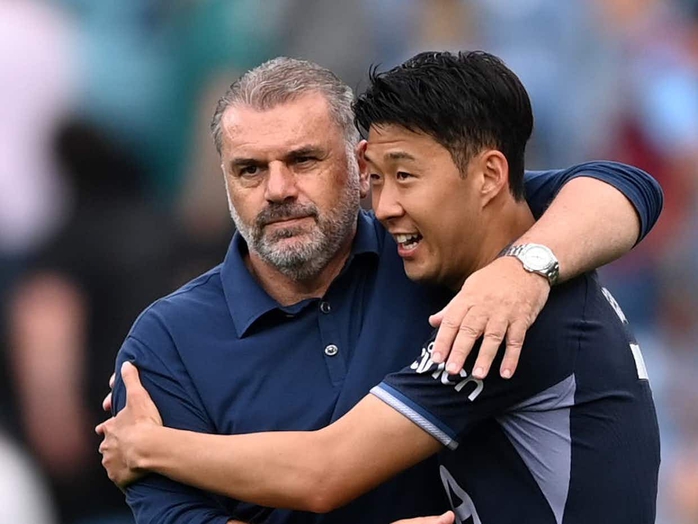 Son Heung-min và HLV Tottenham lên tiếng về vụ xô xát ở tuyển Hàn Quốc- Ảnh 1. Son Heung-min và HLV Tottenham lên tiếng về vụ xô xát ở tuyển Hàn Quốc- Ảnh 1.