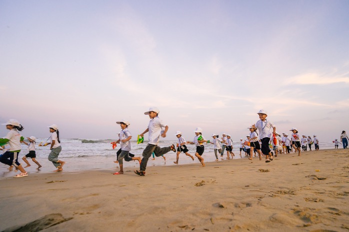 Nguyễn Bình Nam – người đem nụ cười lên núi!- Ảnh 36. Nguyễn Bình Nam – người đem nụ cười lên núi!- Ảnh 36.