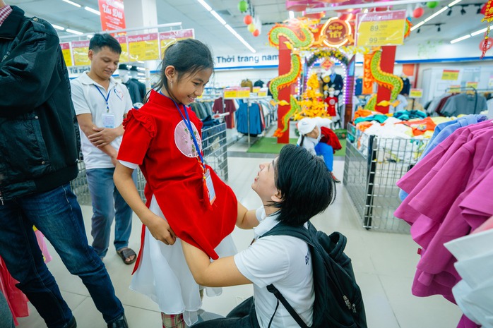 Nguyễn Bình Nam – người đem nụ cười lên núi!- Ảnh 42. Nguyễn Bình Nam – người đem nụ cười lên núi!- Ảnh 42.