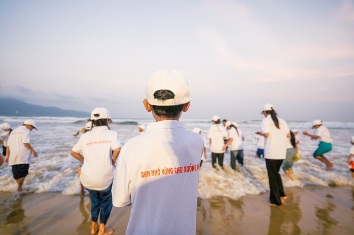 Nguyễn Bình Nam – người đem nụ cười lên núi!- Ảnh 35. Nguyễn Bình Nam – người đem nụ cười lên núi!- Ảnh 35.