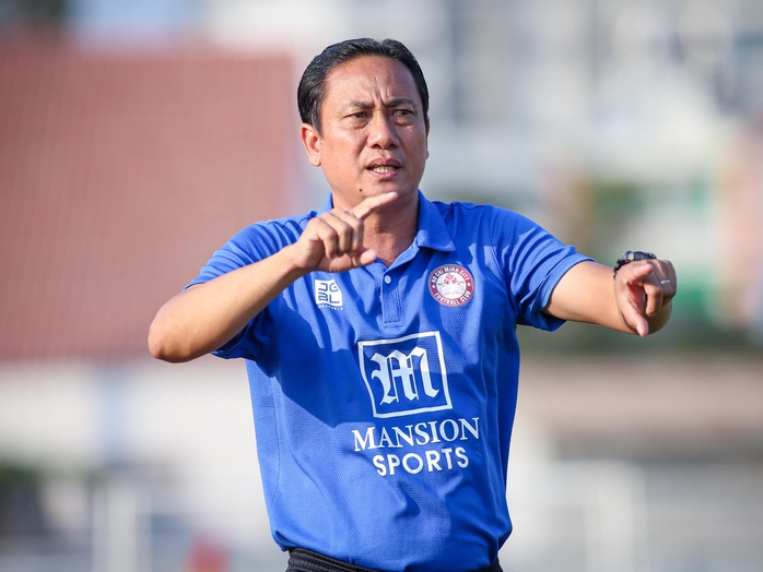 HLV Phùng Thanh Phương vượt thử thách khó trong năm 2024- Ảnh 4. HLV Phùng Thanh Phương vượt thử thách khó trong năm 2024- Ảnh 4.