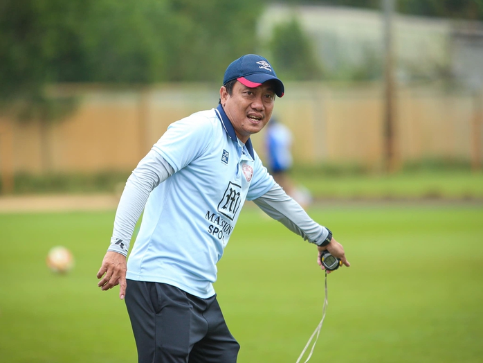 HLV Phùng Thanh Phương vượt thử thách khó trong năm 2024- Ảnh 3. HLV Phùng Thanh Phương vượt thử thách khó trong năm 2024- Ảnh 3.