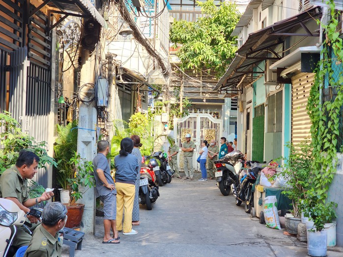 TP HCM: 4 người chết do cháy nhà ở quận 10- Ảnh 1. TP HCM: 4 người chết do cháy nhà ở quận 10- Ảnh 1.