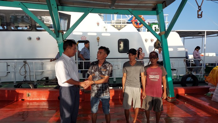Ngư dân Kiên Giang xuất hành vươn khơi với lời hứa đặc biệt- Ảnh 2. Ngư dân Kiên Giang xuất hành vươn khơi với lời hứa đặc biệt- Ảnh 2.