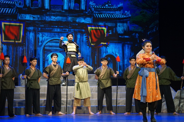 Vì sao NSƯT Trinh Trinh có duyên với vai Bùi Thị Xuân- Ảnh 4. Vì sao NSƯT Trinh Trinh có duyên với vai Bùi Thị Xuân- Ảnh 4.