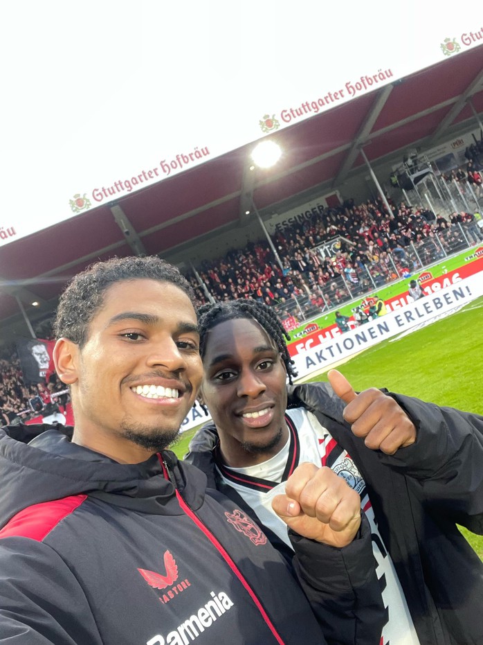 Bayer Leverkusen xây chắc ngôi đầu Bundesliga- Ảnh 1. Bayer Leverkusen xây chắc ngôi đầu Bundesliga- Ảnh 1.