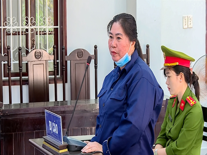 Nhận hối lộ, nguyên phó chánh án bị phạt 4 năm tù- Ảnh 1. Nhận hối lộ, nguyên phó chánh án bị phạt 4 năm tù- Ảnh 1.