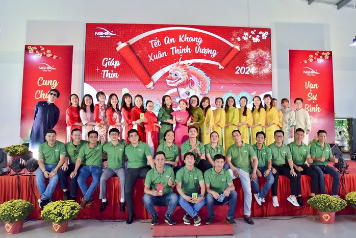 Một doanh nghiệp chi 500 triệu đồng bốc thăm trúng thưởng cho công nhân- Ảnh 3. Một doanh nghiệp chi 500 triệu đồng bốc thăm trúng thưởng cho công nhân- Ảnh 3.