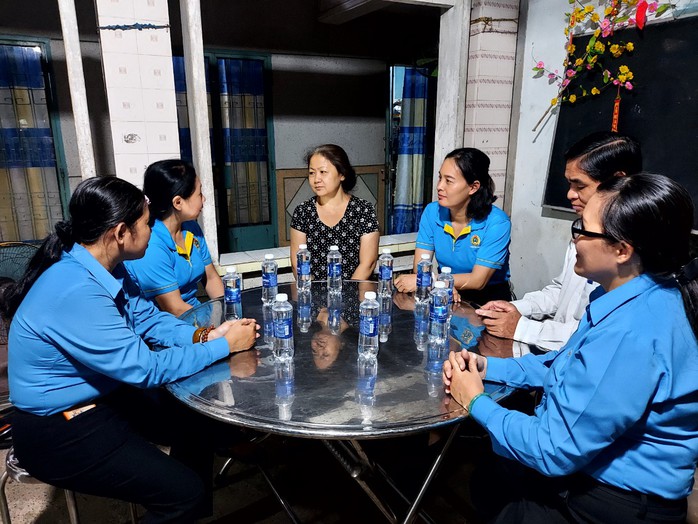 Chăm lo thiết thực cho người lao động đón Tết xa quê- Ảnh 3. Chăm lo thiết thực cho người lao động đón Tết xa quê- Ảnh 3.