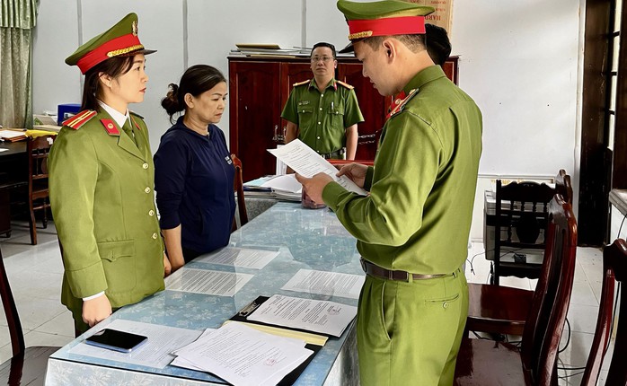 Bắt người phụ nữ ở Quảng Nam chiếm đoạt hơn 2 tỉ đồng- Ảnh 1. Bắt người phụ nữ ở Quảng Nam chiếm đoạt hơn 2 tỉ đồng- Ảnh 1.