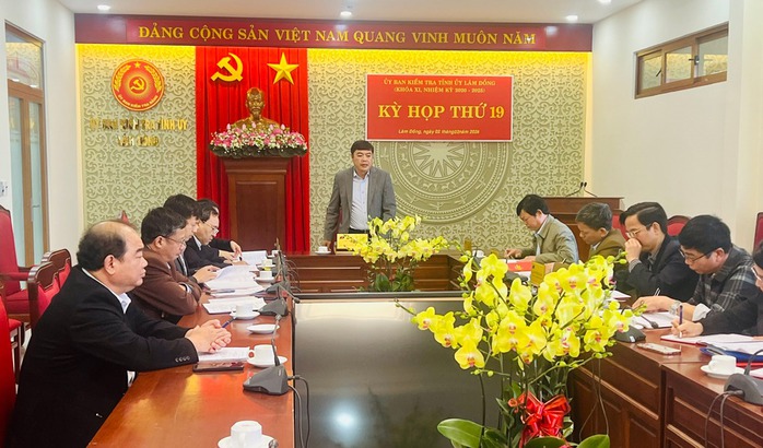 Kỷ luật cảnh cáo Chủ tịch UBND huyện Đơn Dương- Ảnh 1. Kỷ luật cảnh cáo Chủ tịch UBND huyện Đơn Dương- Ảnh 1.