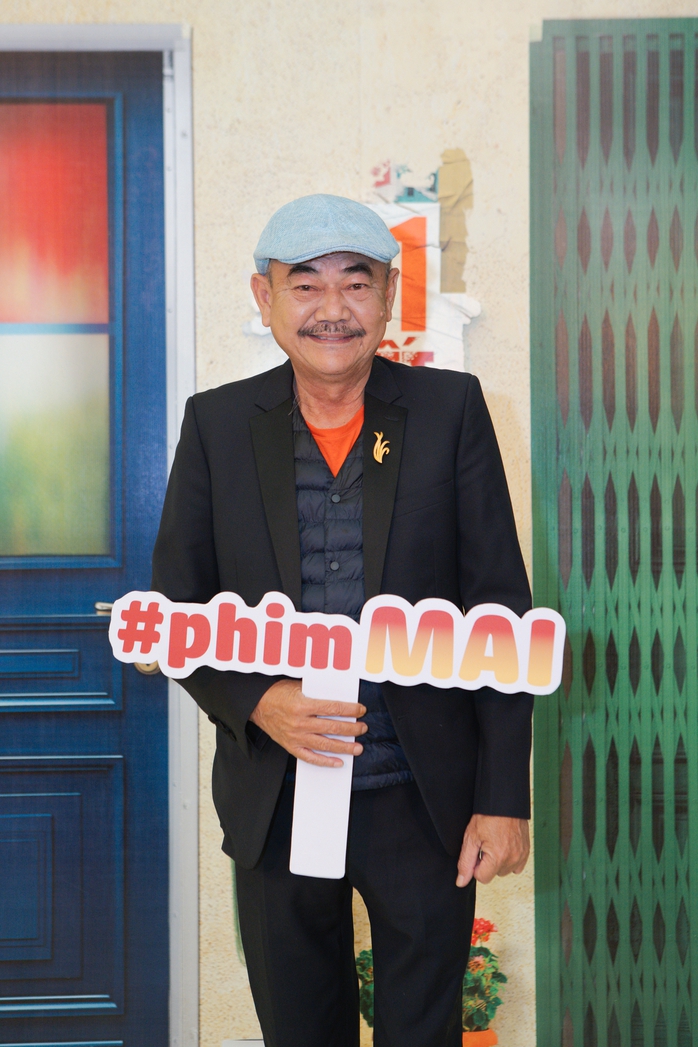 Lệ Quyên liên tục khóc khi xem "Mai" của Trấn Thành- Ảnh 5. Lệ Quyên liên tục khóc khi xem "Mai" của Trấn Thành- Ảnh 5.