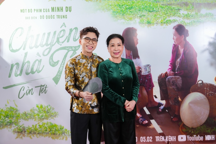 Puka, Hoa hậu Tiểu Vy, Jun Vũ khoe sắc rạng ngời!- Ảnh 1. Puka, Hoa hậu Tiểu Vy, Jun Vũ khoe sắc rạng ngời!- Ảnh 1.