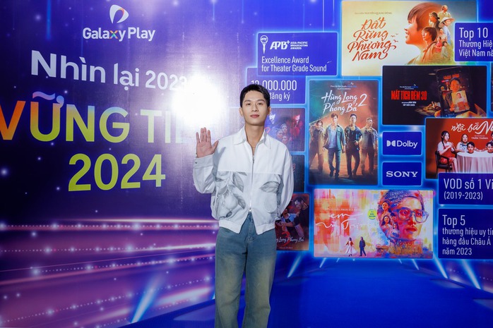 Diễn viên Kiều Trinh: "Tôi được Tổ thương!"- Ảnh 6. Diễn viên Kiều Trinh: "Tôi được Tổ thương!"- Ảnh 6.