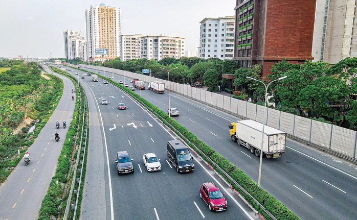 Đầu tư các tuyến cao tốc hiện đại mới bảo đảm an toàn cho người dân tham gia giao thông Đầu tư các tuyến cao tốc hiện đại mới bảo đảm an toàn cho người dân tham gia giao thông