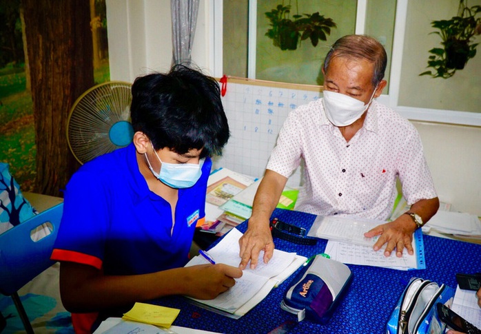 Đề xuất tăng lương hưu thêm 8% từ ngày 1-7-2024- Ảnh 1. Đề xuất tăng lương hưu thêm 8% từ ngày 1-7-2024- Ảnh 1.