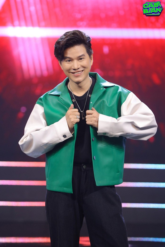 Cuộc hội ngộ cảm xúc của rapper Long Nón Lá và "Mai Vàng" Vũ Mạnh Cường- Ảnh 2. Cuộc hội ngộ cảm xúc của rapper Long Nón Lá và "Mai Vàng" Vũ Mạnh Cường- Ảnh 2.