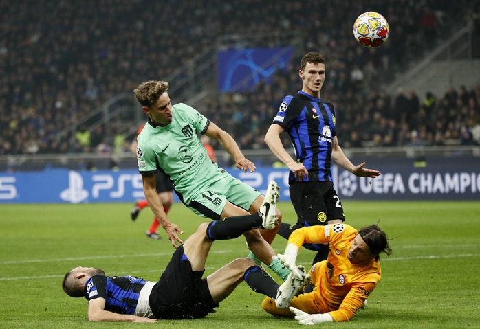 Siêu dự bị lập công, Inter Milan thắng chật vật Atletico Madrid- Ảnh 1. Siêu dự bị lập công, Inter Milan thắng chật vật Atletico Madrid- Ảnh 1.