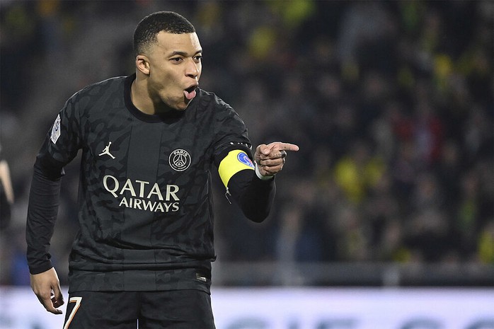 Hỗn loạn thông tin Mbappe ký hợp đồng với Real Madrid- Ảnh 4. Hỗn loạn thông tin Mbappe ký hợp đồng với Real Madrid- Ảnh 4.