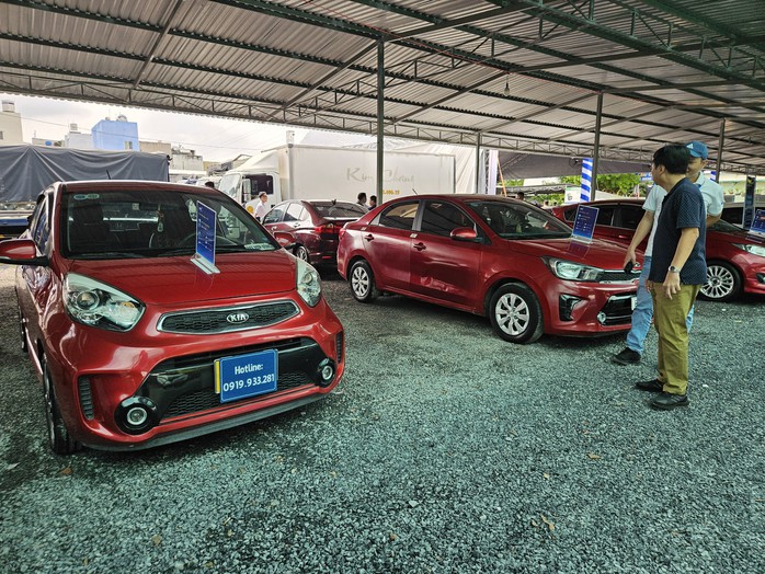 Ngân hàng đua nhau thanh lý, phát mãi từ xe con đến tàu biển- Ảnh 1. Ngân hàng đua nhau thanh lý, phát mãi từ xe con đến tàu biển- Ảnh 1.