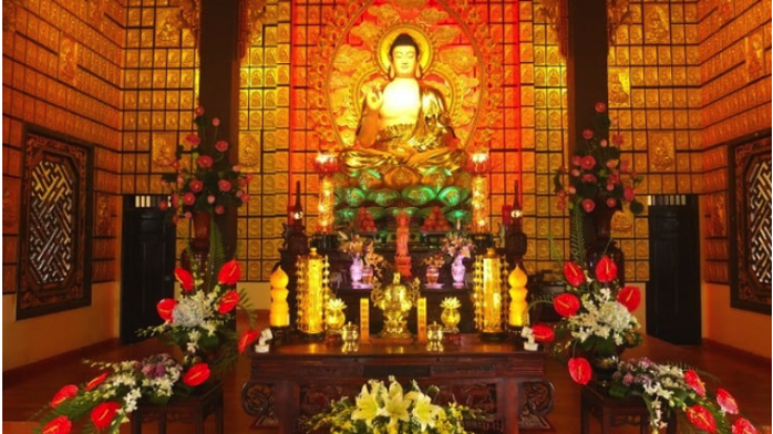 Vì sao "Lễ Phật quanh năm không bằng rằm tháng Giêng"?- Ảnh 1. Vì sao "Lễ Phật quanh năm không bằng rằm tháng Giêng"?- Ảnh 1.