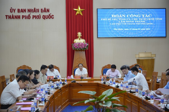 Chủ tịch tỉnh Kiên Giang chỉ đạo nóng các công trình, dự án trọng điểm tại Phú Quốc- Ảnh 1. Chủ tịch tỉnh Kiên Giang chỉ đạo nóng các công trình, dự án trọng điểm tại Phú Quốc- Ảnh 1.