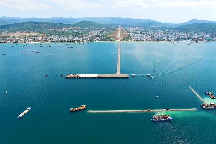 Chủ tịch tỉnh Kiên Giang chỉ đạo nóng các công trình, dự án trọng điểm tại Phú Quốc- Ảnh 4. Chủ tịch tỉnh Kiên Giang chỉ đạo nóng các công trình, dự án trọng điểm tại Phú Quốc- Ảnh 4.
