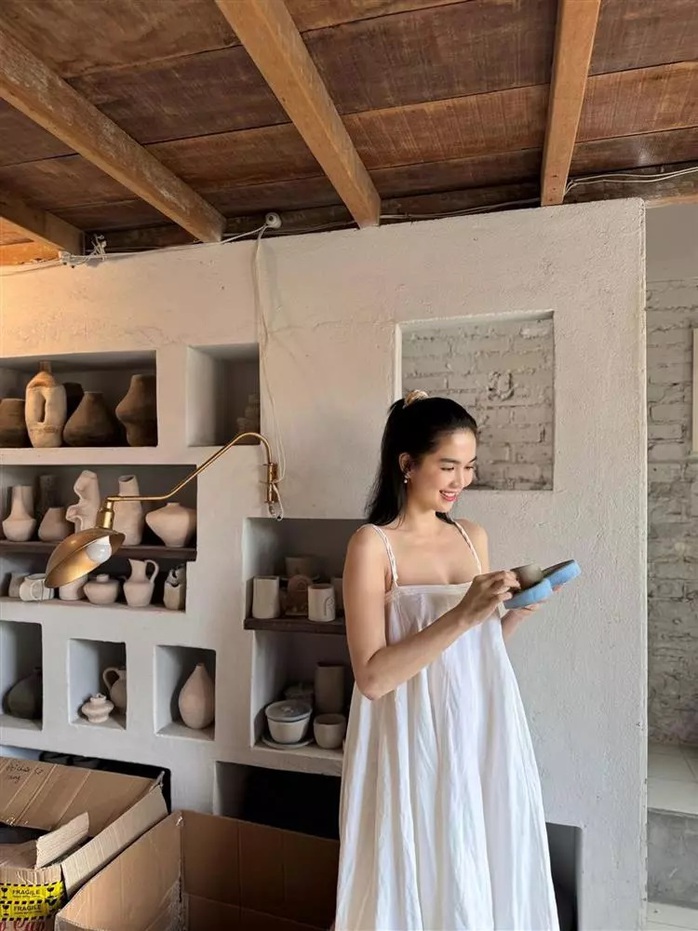 Ngọc Trinh quyết định thay đổi cuộc sống- Ảnh 1. Ngọc Trinh quyết định thay đổi cuộc sống- Ảnh 1.