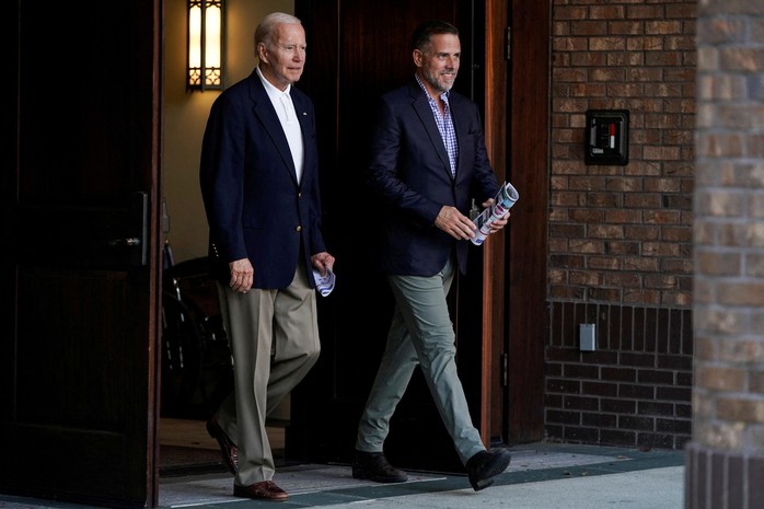 Vu cáo cha con Tổng thống Biden, nguồn tin FBI khai có liên quan đến Nga- Ảnh 1. Vu cáo cha con Tổng thống Biden, nguồn tin FBI khai có liên quan đến Nga- Ảnh 1.