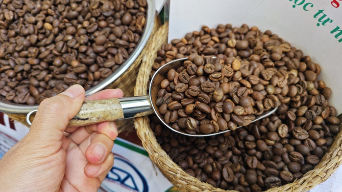 Giá cà phê, hồ tiêu tăng nóng, liên tục lập kỷ lục mới- Ảnh 2. Giá cà phê, hồ tiêu tăng nóng, liên tục lập kỷ lục mới- Ảnh 2.