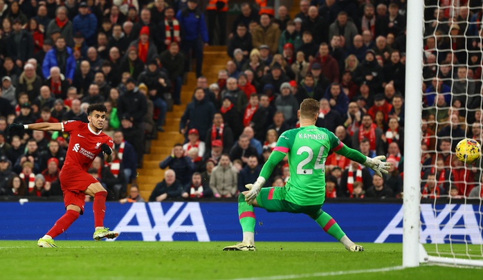 Ngược dòng siêu đỉnh, Liverpool vùi dập Luton Town ở Anfield- Ảnh 6. Ngược dòng siêu đỉnh, Liverpool vùi dập Luton Town ở Anfield- Ảnh 6.