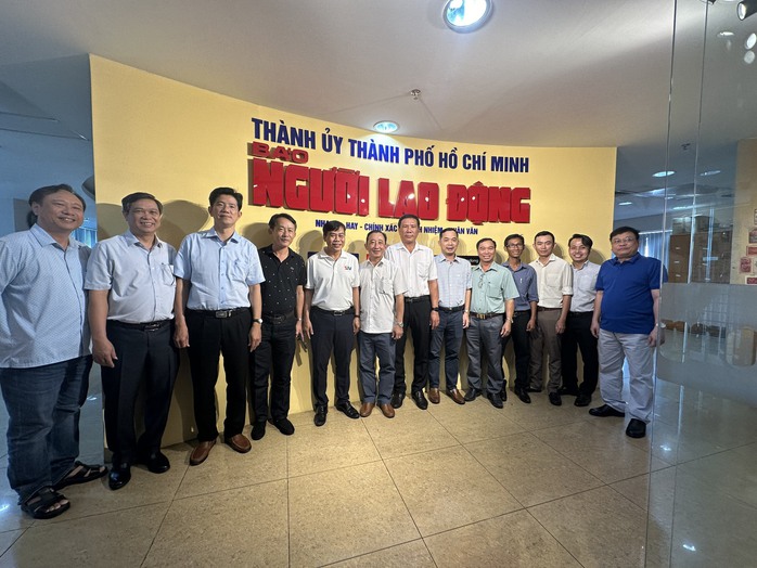 Đoàn công tác tỉnh Sóc Trăng thăm, làm việc với Báo Người Lao Động- Ảnh 4. Đoàn công tác tỉnh Sóc Trăng thăm, làm việc với Báo Người Lao Động- Ảnh 4.