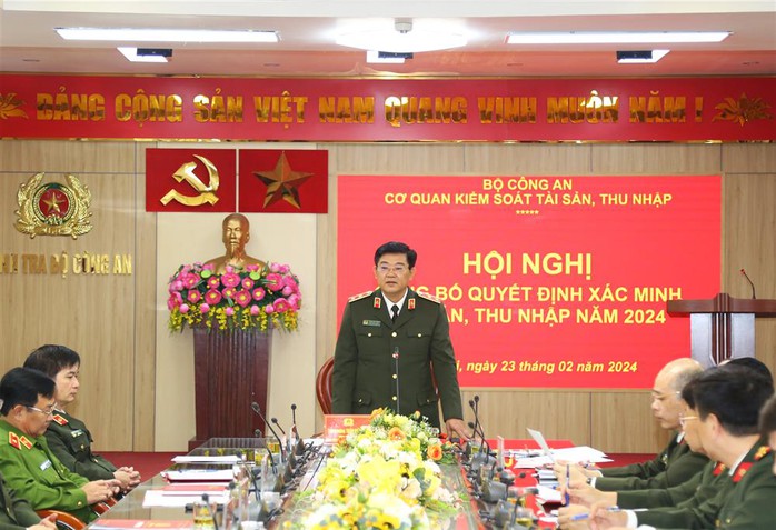 Xác minh thu nhập, tài sản của 8 trưởng phòng thuộc Bộ Công an- Ảnh 1. Xác minh thu nhập, tài sản của 8 trưởng phòng thuộc Bộ Công an- Ảnh 1.