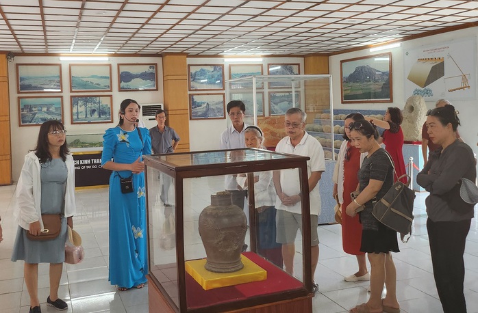 Nhiều hiện vật hình rồng tại thành cổ 600 năm ở Thanh Hóa- Ảnh 1.