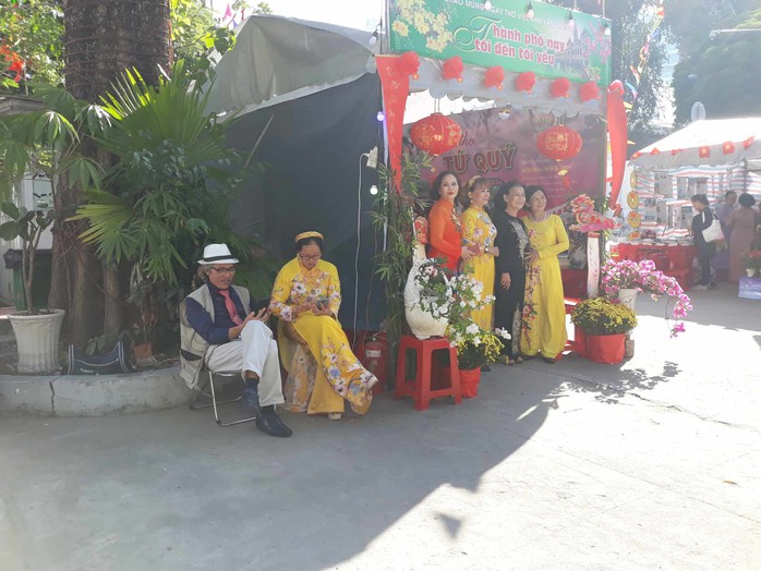 TP HCM: Khai mạc Ngày thơ Việt Nam 2024- Ảnh 11. TP HCM: Khai mạc Ngày thơ Việt Nam 2024- Ảnh 11.