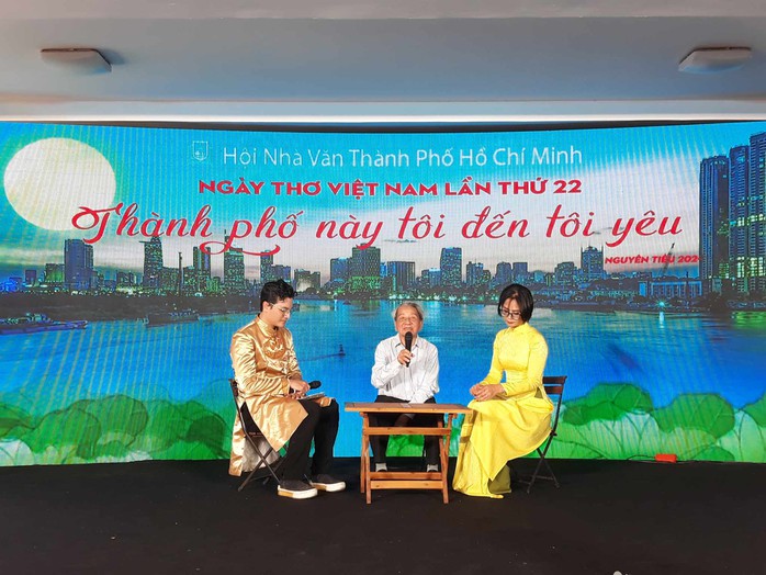 TP HCM: Khai mạc Ngày thơ Việt Nam 2024- Ảnh 10. TP HCM: Khai mạc Ngày thơ Việt Nam 2024- Ảnh 10.