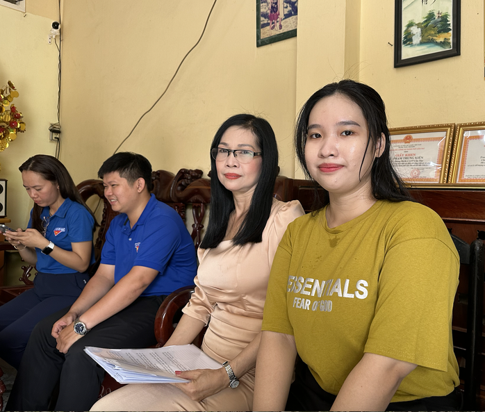 Những Những