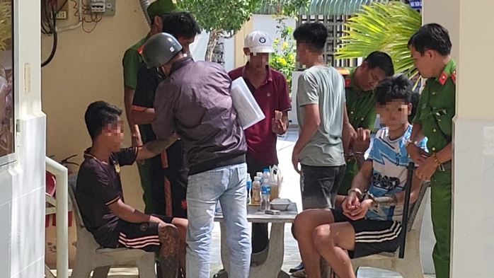 Nguyên nhân gần 200 học viên trốn khỏi cơ sở cai nghiện ở Sóc Trăng- Ảnh 3. Nguyên nhân gần 200 học viên trốn khỏi cơ sở cai nghiện ở Sóc Trăng- Ảnh 3.