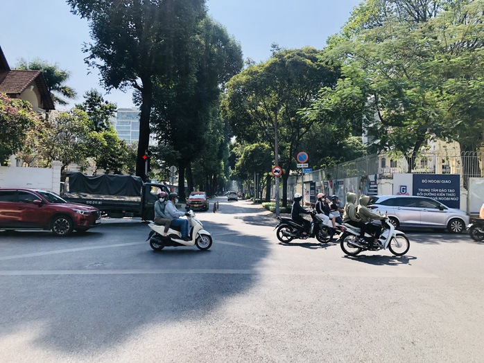 Chi tiết thời tiết Nam Bộ ngày 26-2 - Ảnh 1. Chi tiết thời tiết Nam Bộ ngày 26-2 - Ảnh 1.
