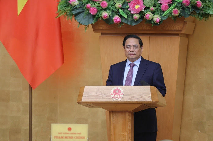 Thủ tướng gửi lời cảm ơn, chúc mừng tốt đẹp nhất đến thầy thuốc, cán bộ ngành y- Ảnh 2.