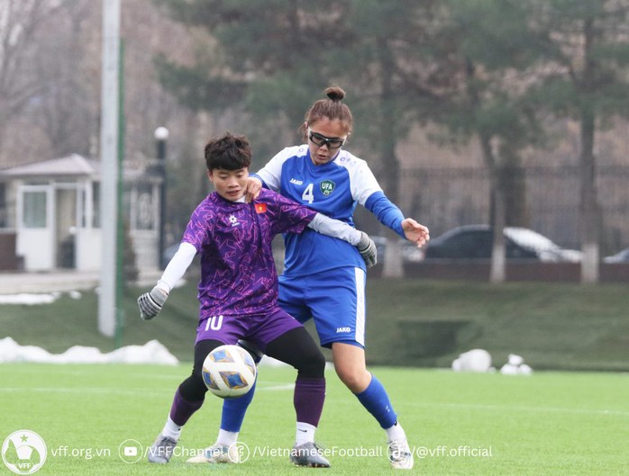 U20 nữ Việt Nam thắng đậm Uzbekistan trước thềm U20 châu Á 2024- Ảnh 1. U20 nữ Việt Nam thắng đậm Uzbekistan trước thềm U20 châu Á 2024- Ảnh 1.