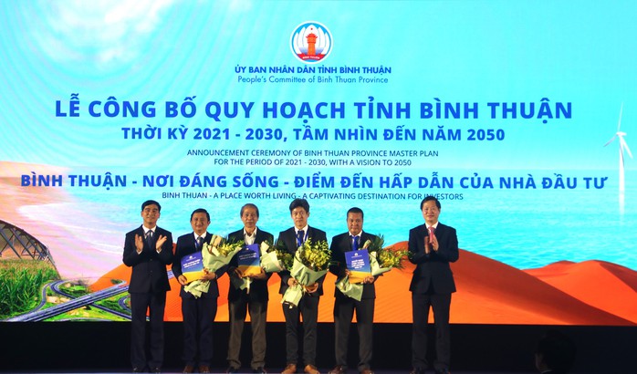 Xây dựng Bình Thuận thành trung tâm năng lượng xanh của cả nước- Ảnh 3. Xây dựng Bình Thuận thành trung tâm năng lượng xanh của cả nước- Ảnh 3.