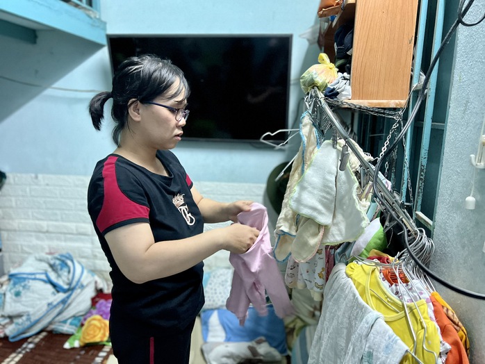 Cuộc sống khó khăn, công nhân Cuộc sống khó khăn, công nhân