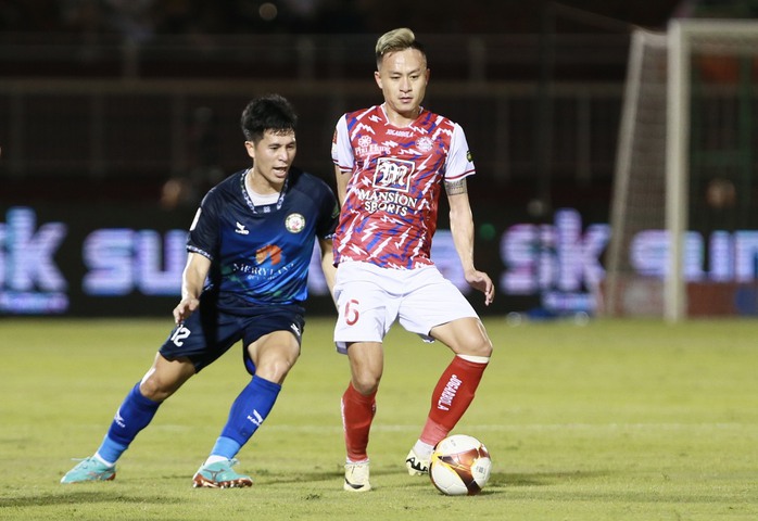 CLB TP Hồ Chí Minh ngược dòng thắng ngoạn mục- Ảnh 2. CLB TP Hồ Chí Minh ngược dòng thắng ngoạn mục- Ảnh 2.
